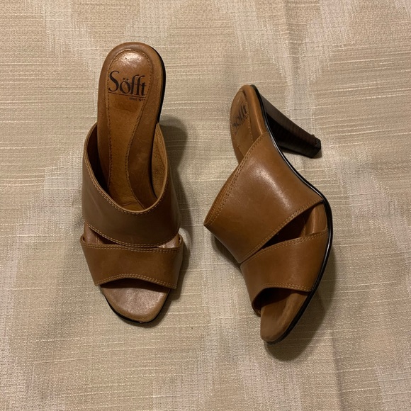 Sofft dark tan leather sandals, size 6, 3.25” heel - Picture 7 of 15